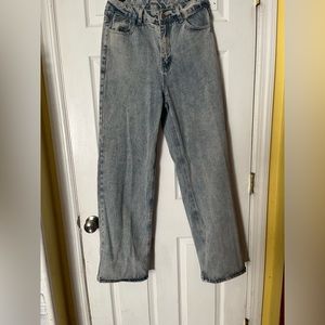 Light wash wide leg jeans size M